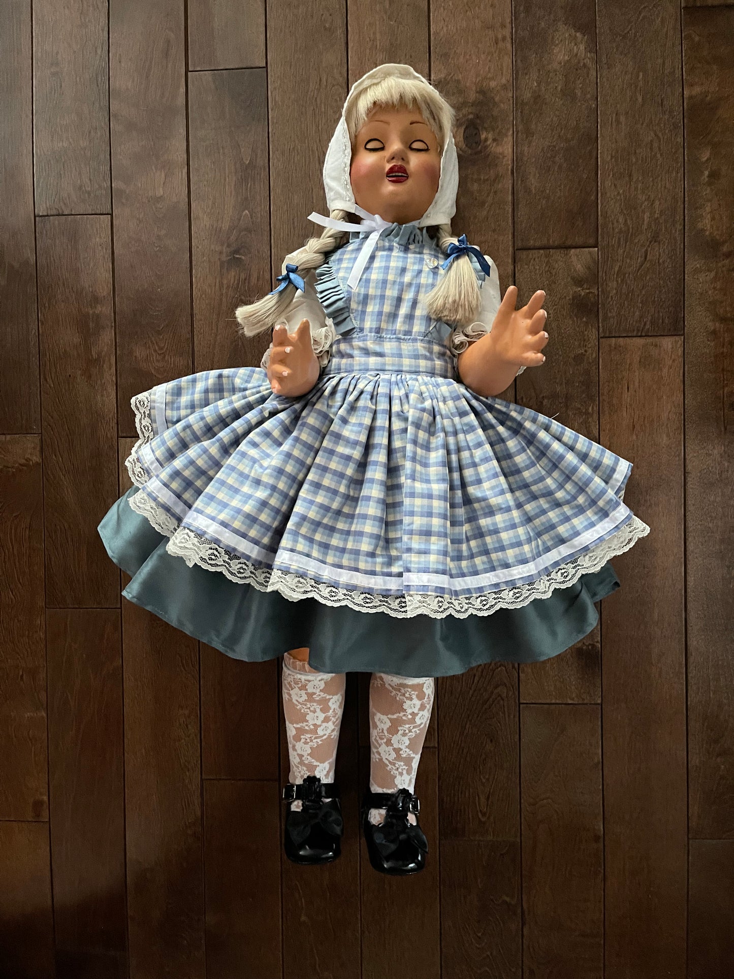 Diana Walker Doll Restore - Famosa Spain